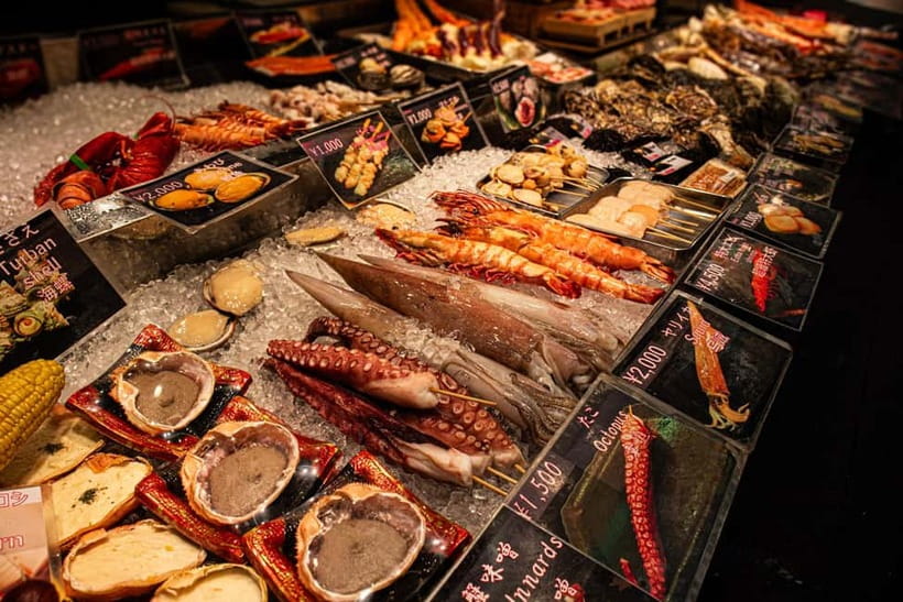 Osaka: Kuromon Market Street Food Tour with Pro Local Guide - Why Kuromon Market Works So Well in Only Two Hours