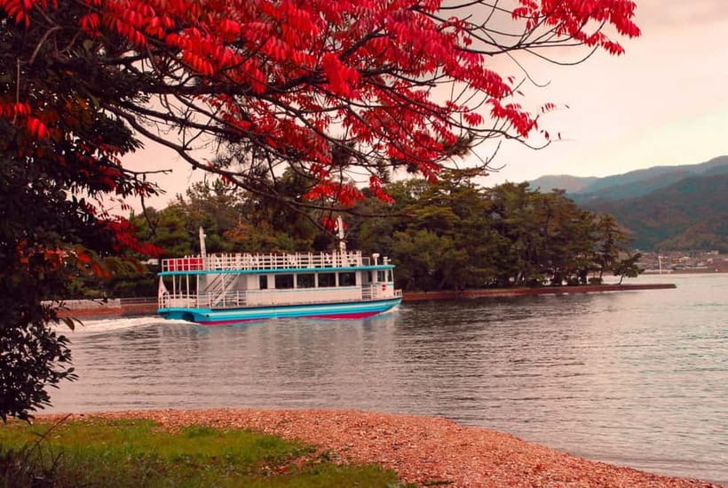 Osaka/Kyoto: Amanohashidate & Miyama Tour with Boat & Lunch - Chion-ji Temple and the Rotating Bridge Trick