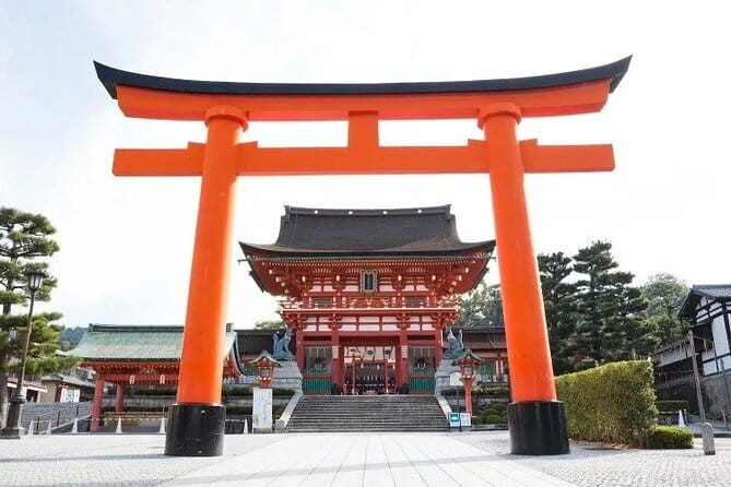 Osaka & Kyoto & Nara Top Hightlights English Speaking Tour - Fushimi Inari and the Senbon Torii Gates: How to Enjoy the 70 Minutes