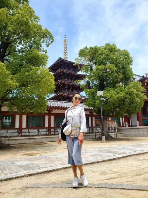 Osaka Like a Local: 6 Hours of Walking, Eating & Exploring! - Key things that make this Osaka walking tour work