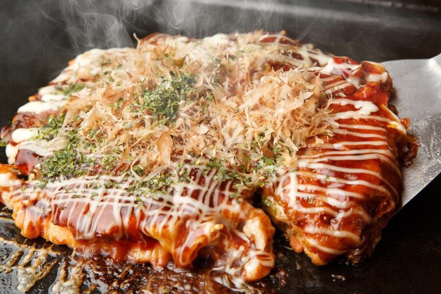 Osaka: Local Foodie Tour in Dotonbori and Shinsekai - Shinsekai After Dark: Jan-Jan Yokocho, Billiken, and Tsutenkaku