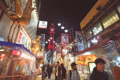 Local Foodie Tour in Dotonbori and Shinsekai