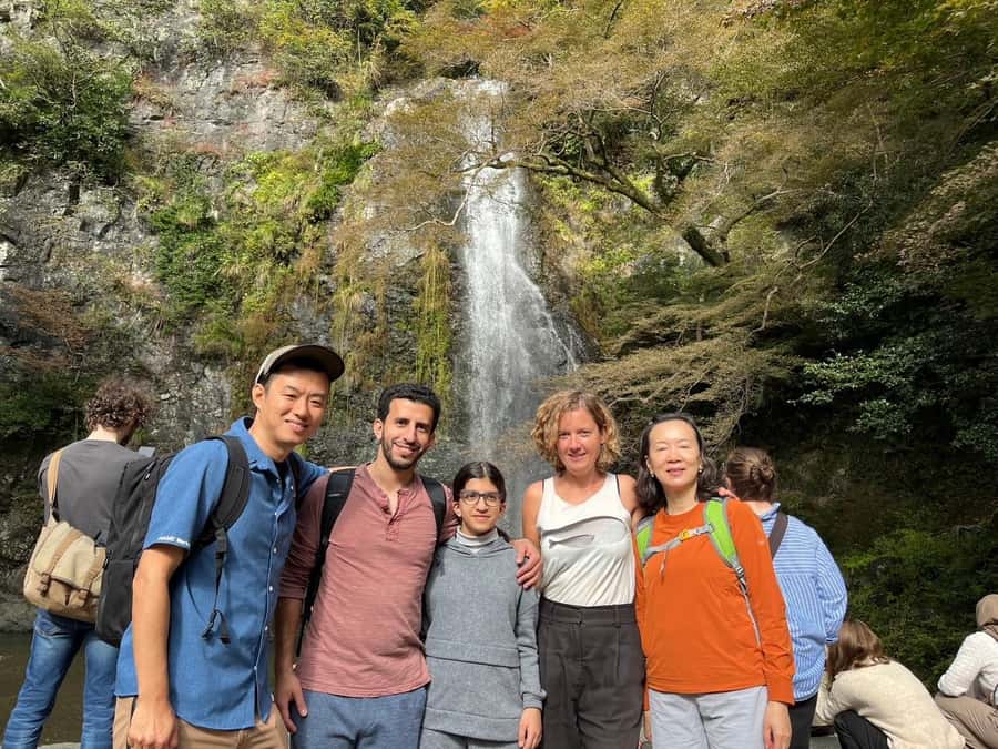 Osaka: Mino Forest Walk and Giant Waterfall with Local Lunch - Key highlights at a glance