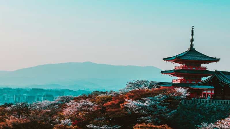 Osaka : Must-see & Hidden Gems Walking Tour - How this 3-hour Osaka walk actually works