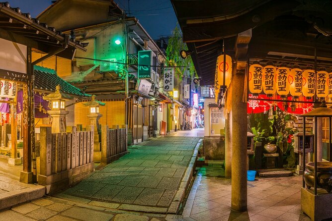 Osaka Nightlife Adventure: Bar Hopping, Shopping and Sightseeing - Minami (Namba) for an hour of shopping and nightlife culture
