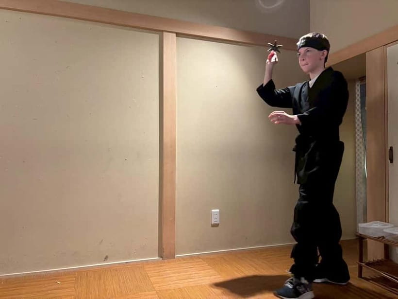 Osaka: Ninja Experience Cafe in Dotonbori - Inside the Cafe: How Photo Moments Work in Real Time