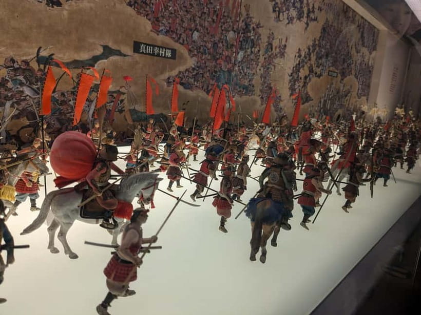 Osaka: Osaka Castle Guided Tour with Local Guide - The Modern Twist: Manga and Music Add-On
