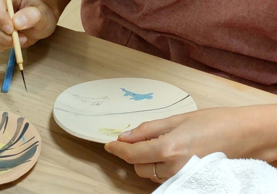 Osaka: Private Ceramic Painting Workshop - Choosing your design, including kanji, so it feels like your trip