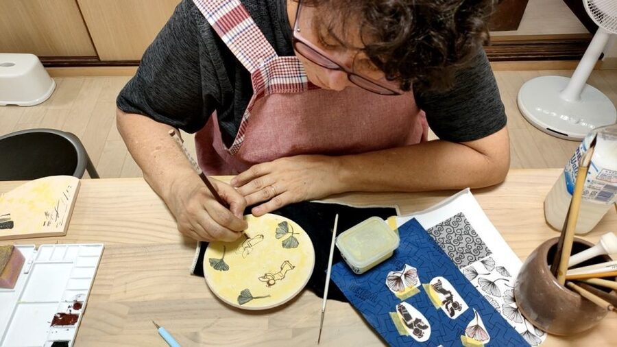 Osaka: Private Ceramic Painting Workshop - A century-old workshop house, where the vibe is calm