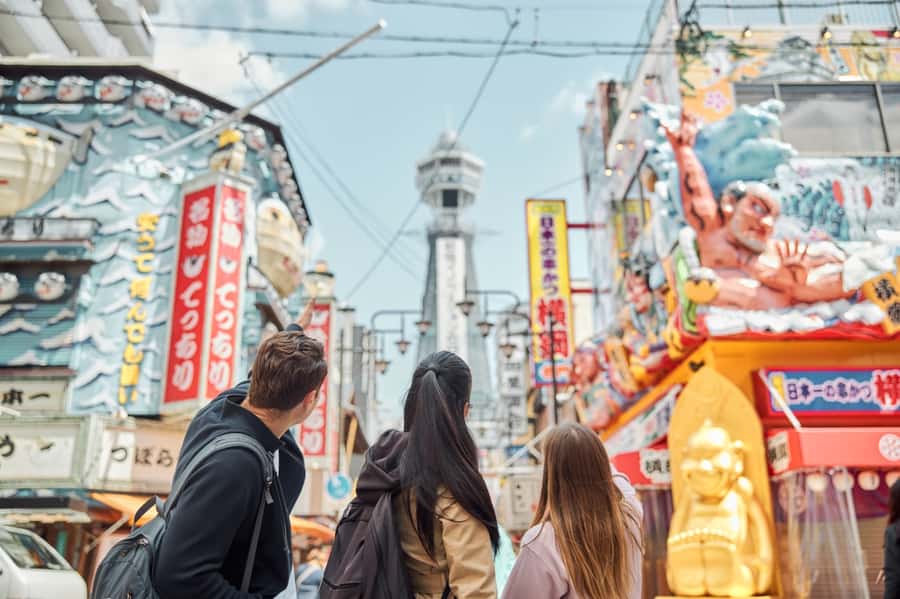 Osaka: Private Discovery Tour with a Local - Personalization in real time, including weather and pacing changes