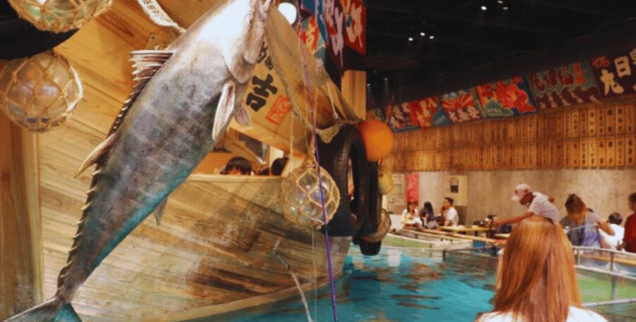 Osaka: Private Hotspots & Hidden Gems Tour (Hotel Pickup ok) - Who should book this private Osaka hotspots tour