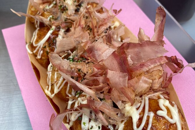 Osaka Soul : IZAKAYA Shinsekai to Dotonbori Food Paradise！ - Stop 4: Hozenji Yokocho, your okonomiyaki stop with a local recommendation