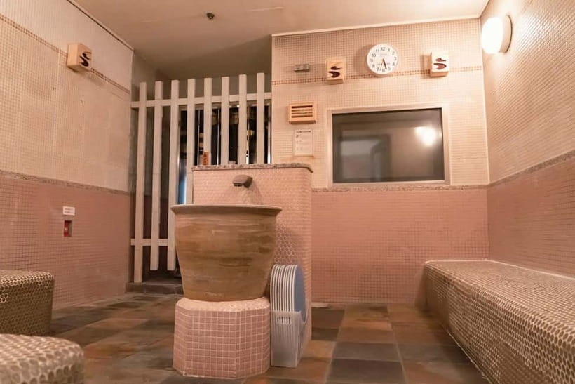 Osaka: Tennen Onsen Naniwa-no-Yu, the famous hot spring spa - Location, Hours, and the Best Time to Go (Without Overthinking)