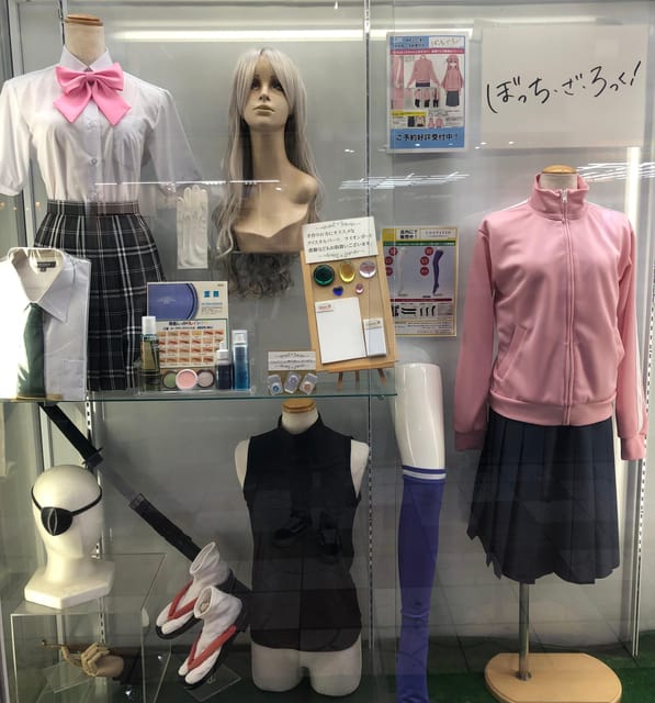 Osaka Tour OTAKU DenDenTown,Maid cafe,Shopping,Photo Booth - Maid Cafe or Cosplay Cafe, Picking the Right Concept