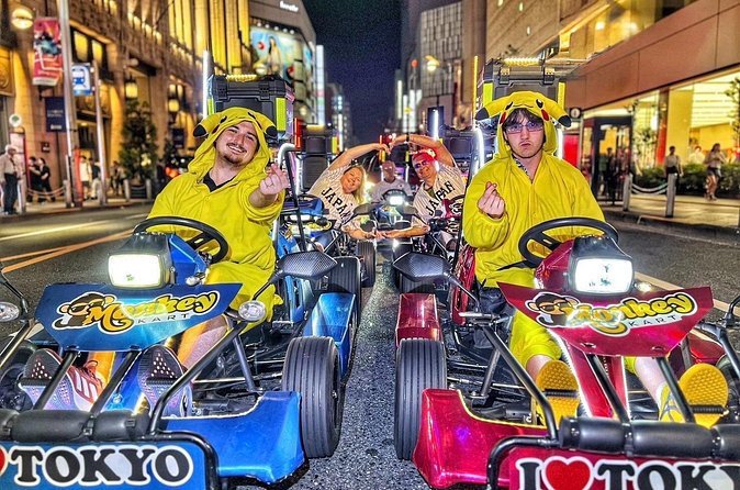 Premium Go-Kart Experience Through Osaka’s Best-Known Landmarks - Tsutenkaku Stop: Neon Views and Osaka’s Iconic Tilt