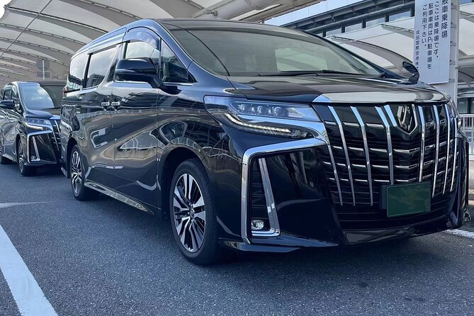 Private departure transfer from central Osaka city to Itami airport (ITM) - Pickup in central Osaka: finding your driver and getting out on time