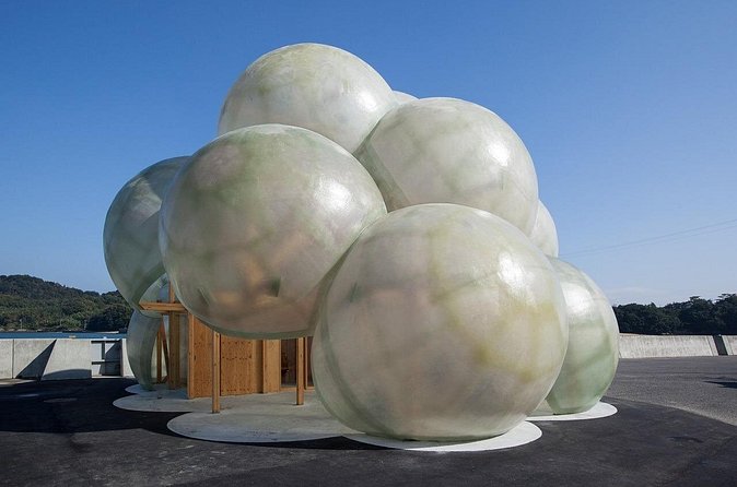Private Full Day Tour in Naoshima Island for JR Pass Holder Only - Kusama’s pumpkin and the I♥︎湯 bath stop
