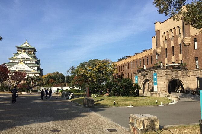 Private Half-Day Guided Tour of Osaka Castle - Grande Pierre and the Kyobashi Gate Area, Spotting Construction Methods
