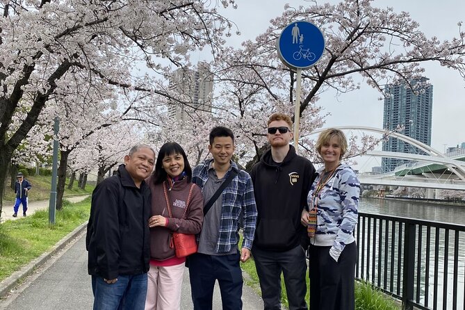 Sakura Picnic "Hanami" in Osaka - Spring Only - Timing in spring: using the 2025 forecast without overplanning