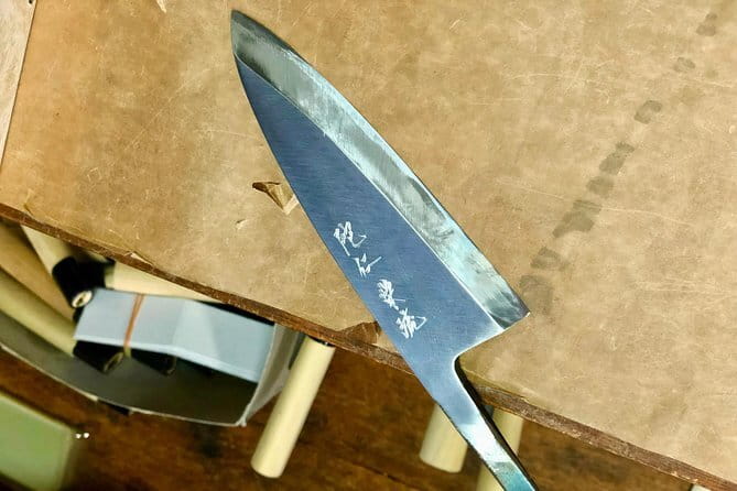 Sharpen Japanese Knives in Osaka - Tools, included gear, and what you should bring
