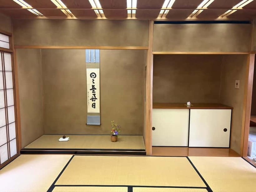 Sheraton Miyako Hotel Osaka: Tea Ceremony with Kimono Rental - Tatami Seating, Cushions, and Photo Time on the Right Schedule