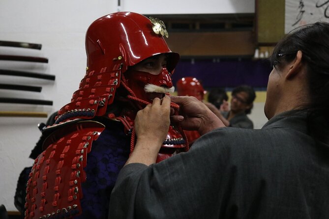 To war, let's go to battle!Samurai Sword cutting & Armor shooting - Costume first, then you act the part